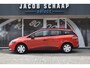 Renault Clio Estate 0.9 TCe Authentique / Cruise Control / Start- Stop / LED