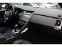 Jaguar E-Pace 2.0 P250 AWD SE / Panoramadak / Camera / Head-up / Leder / 19'' / Meridian / Memory seats / Navigatie / Dodehoek / Stoelverwarming / ACC