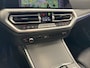 BMW 3-Serie Touring 330i High Executive Edition M-Sport | Individual Citrinschwarz | Apple Carplay/Android Auto | Panoramadak | Getint glas | Head-up display | M Aerodynamica | Stuurwiel verwarmd |