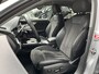 Audi A4 Avant 35 TFSI Design Pro Line Plus / Digitaal dashboard / Navigatie / Parkeersensoren V+A / Alcantara-leer / Zwenkbare trekhaak /