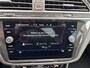 Volkswagen Tiguan 1.5 TSI Elegance Urban Sport | HUD| Led| Panoramadak| Stoelverw.| Harman Kardon| Trekhaak| Keyless