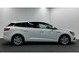 Renault Megane Estate 1.3 TCe Zen NAVI TREKHAAK CARPLAY ECC.