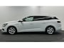 Renault Megane Estate 1.3 TCe Zen NAVI TREKHAAK CARPLAY ECC.