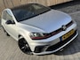 Volkswagen Golf 2.0 TSI GTI Clubsport Automaat | Schaalstoelen | Getuned | Stoelverwarming | Xenon verlichting | Spoiler | Pretoria velgen | Kleppensysteem | Navigatiesysteem | Parkeersensoren achter