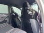 Volkswagen Golf 2.0 TSI GTI Clubsport Automaat | Schaalstoelen | Getuned | Stoelverwarming | Xenon verlichting | Spoiler | Pretoria velgen | Kleppensysteem | Navigatiesysteem | Parkeersensoren achter