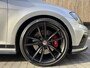 Volkswagen Golf 2.0 TSI GTI Clubsport Automaat | Schaalstoelen | Getuned | Stoelverwarming | Xenon verlichting | Spoiler | Pretoria velgen | Kleppensysteem | Navigatiesysteem | Parkeersensoren achter