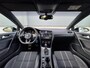 Volkswagen Golf 2.0 TSI GTI Clubsport Automaat | Schaalstoelen | Getuned | Stoelverwarming | Xenon verlichting | Spoiler | Pretoria velgen | Kleppensysteem | Navigatiesysteem | Parkeersensoren achter