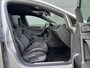 Volkswagen Golf 2.0 TSI GTI Clubsport Automaat | Schaalstoelen | Getuned | Stoelverwarming | Xenon verlichting | Spoiler | Pretoria velgen | Kleppensysteem | Navigatiesysteem | Parkeersensoren achter