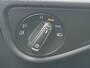 Volkswagen Touran 1.5 TSI 150pk DSG Highline 7-persoons | Dode hoek | Virtual cockpit | Navi | Rijklaar incl. garantie