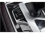 BMW 7-Serie 745e High Executive | Schuif-Kanteldak | 4-WS | Comfortleder | Soft-Close | Head-Up | Alcantara hemel