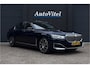 BMW 7-Serie 745e High Executive | Schuif-Kanteldak | 4-WS | Comfortleder | Soft-Close | Head-Up | Alcantara hemel
