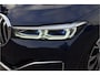 BMW 7-Serie 745e High Executive | Schuif-Kanteldak | 4-WS | Comfortleder | Soft-Close | Head-Up | Alcantara hemel