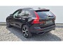 Volvo XC60 2.0 T8 PHEV AWD Ultra Dark Head up - Lighting Pack - Leder pakket - 360 Camera - 21"Licht metalen velgen - Alarm - Privacy glas