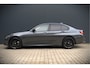 BMW 3-Serie 330e eDrive Edition Sportline | Stoelverwarming | Cruise Control | Leer | Camera | Keyless | Apple Carplay | Ambiance Verlichting | HIFI | Parkeersensoren | Navigatie | NAP | Sport
