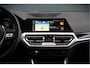 BMW 3-Serie 330e eDrive Edition Sportline | Stoelverwarming | Cruise Control | Leer | Camera | Keyless | Apple Carplay | Ambiance Verlichting | HIFI | Parkeersensoren | Navigatie | NAP | Sport