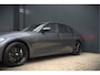 BMW 3-Serie 330e eDrive Edition Sportline | Stoelverwarming | Cruise Control | Leer | Camera | Keyless | Apple Carplay | Ambiance Verlichting | HIFI | Parkeersensoren | Navigatie | NAP | Sport