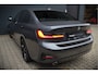 BMW 3-Serie 330e eDrive Edition Sportline | Stoelverwarming | Cruise Control | Leer | Camera | Keyless | Apple Carplay | Ambiance Verlichting | HIFI | Parkeersensoren | Navigatie | NAP | Sport