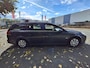 Opel Vectra Wagon 2.2-16V Executive LEUKE AUTO ZO WEG PRIJSJE