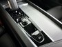 Volvo V60 B4 Aut. Plus Dark | Parkeercamera | Stoel- en stuurverwarming | Trekhaak