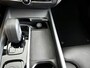Volvo V60 B4 Aut. Plus Dark | Parkeercamera | Stoel- en stuurverwarming | Trekhaak