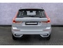 Volvo XC60 2.0 T6 Plug-in hybrid AWD Plus Dark | Trekhaak | 360 camera | Adaptive Cruise Control | Google Maps navigatie | Panoramadak | Verwarmbare achterbank/voorstoelen/stuurwiel | Elektrische stoelverstelling | Dodehoekdetectie |