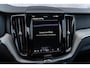 Volvo XC60 2.0 T6 Plug-in hybrid AWD Plus Dark | Trekhaak | 360 camera | Adaptive Cruise Control | Google Maps navigatie | Panoramadak | Verwarmbare achterbank/voorstoelen/stuurwiel | Elektrische stoelverstelling | Dodehoekdetectie |
