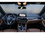 BMW 5-Serie 520i Aut8 Exe ✅ Leder ✅ H&K ✅ Sfeer