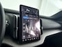 Volvo EX30 Single Motor Extended Range Plus 69 kWh | Parkeercamera | Harman Kardon | Stoel- en Stuurverwarming