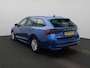 Skoda Octavia Combi 1.5 TSI MHEV Business Edition 115 PK | Automaat | Navigatie | Lichtmetalen Velgen | Climate Control | Achteruitrijcamera | Parkeersensoren | Trekhaak wegklapbaar | LED | Cruise Control | Virtual Cockpit | Apple Carplay & Android auto | Keyless | Elektrische Achterklep | Getint glas vanaf B-Style