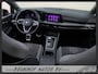 Volkswagen Golf 1.5 eTSI R-Line Pano H&K Audio Cruise Camera