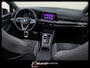 Volkswagen Golf 1.5 eTSI R-Line Pano H&K Audio Cruise Camera