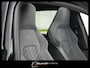 Volkswagen Golf 1.5 eTSI R-Line Pano H&K Audio Cruise Camera