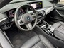 BMW 5-Serie 520I BUSINESS EDITION PLUS I M-SPORT I TREKHAAK I SCHUIFDAK I ORIG. NEDERLANDS