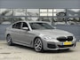 BMW 5-Serie 520I BUSINESS EDITION PLUS I M-SPORT I TREKHAAK I SCHUIFDAK I ORIG. NEDERLANDS