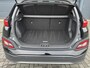 Hyundai Kona Electric EV FASHION 64 KWH I FASE 3 I ACCU = 100% I TREKHAAK I ALL-IN PRIJS