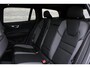 Volvo V60 2.0 T6 Plug-in hybrid AWD Ultra Dark | Headup display | Panoramadak | Preconditioning | Open Grid | Driver Awareness | Driver Assistance | Getinte ramen | 19 Inch | Harman Kardon | Visual Park Assist | Google Maps | Google Assistant | Verwarmbare voorstoelen | Stoelverwarming achter | 4-Zone airco | Full Led |