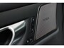 Volvo V60 2.0 T6 Plug-in hybrid AWD Ultra Dark | Headup display | Panoramadak | Preconditioning | Open Grid | Driver Awareness | Driver Assistance | Getinte ramen | 19 Inch | Harman Kardon | Visual Park Assist | Google Maps | Google Assistant | Verwarmbare voorstoelen | Stoelverwarming achter | 4-Zone airco | Full Led |