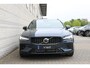 Volvo V60 2.0 T6 Plug-in hybrid AWD Ultra Dark | Headup display | Panoramadak | Preconditioning | Open Grid | Driver Awareness | Driver Assistance | Getinte ramen | 19 Inch | Harman Kardon | Visual Park Assist | Google Maps | Google Assistant | Verwarmbare voorstoelen | Stoelverwarming achter | 4-Zone airco | Full Led |
