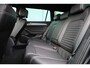 Volkswagen Passat Variant 1.4 TSI PHEV GTE Business DCC adaptief onderstel area view rondom zicht camera vol lederen bekleding elektrisch verstelbaar met memo functie IQ drive easy open met elektrische klep en keyless acces en go zwarte dakhemel klasse III alarm LED Matrix side assist privacy glas park assist ambiente verlichting PLUS Leder Nappa standkachel met afstandbediening werkt ook zonder stroom