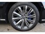 Volkswagen Passat Variant 1.4 TSI PHEV GTE Business DCC adaptief onderstel area view rondom zicht camera vol lederen bekleding elektrisch verstelbaar met memo functie IQ drive easy open met elektrische klep en keyless acces en go zwarte dakhemel klasse III alarm LED Matrix side assist privacy glas park assist ambiente verlichting PLUS Leder Nappa standkachel met afstandbediening werkt ook zonder stroom