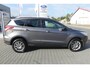 Ford Kuga 1.6 Titanium TREKHAAK AFNEEMBAAR (2.000KG), PANO, CRUISE, CLIMA, PDC V&A, VOORRUITVERWARMING, 163.047KM