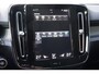 Volvo XC40 2.0 T4 R-Design | Automaat | Black Line | Panoramadak | Harman/Kardon | Trekhaak | Camera |