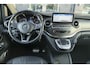 Mercedes-Benz V-klasse V300d AMG 240pk Extra Lang XL Burmester Elektrische schuifdeuren Trekhaak Night pakket Black Edition