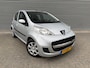 Peugeot 107 1.0-12V Urban Move/ APPLE CARPLAY