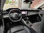 Peugeot 308 SW Allure Pack 1.2 Turbo 130pk | NAVI | 360° CAMERA | AGR-STOEL | STOELVERW. | DODEHOEKBEW. | LM-VELGEN | DRAADLOZE TELEFOONLADER | KEYLESS ENTRY