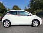 Toyota Aygo 1.0 VVT-i x-pose Cabrio / Airco / Half leder / Apple carplay / Navigatie / Lm velgen