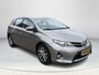 Toyota Auris 1.6 Executive **NAVIGATIE/ TREKHAAK/ STOELVERWARMING/ LENDENSTEUN/ PARKEERSENSOREN/ GARANTIE**