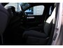 Volvo XC40 B4 Automaat Plus Dark | All Season banden | Verwarmbare voorstoelen en Stuurwiel | Semi-Elektrische Trekhaak | Verwarmbare Voorruit | Premium Audio by Harman Kardon | Adaptieve Cruise Control | Park Assist