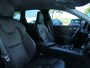 Volvo XC60 B5 Business Pro | Leder | Massage | Trekhaak | Standkachel | Harman/Kardon | Camera | Keyless