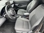 Toyota Yaris Cross 1.5 Hybrid 115 First Edition | Dode hoek waarschuwing | Parkeersensoren | Stoel- + stuurverwarming | Carplay |